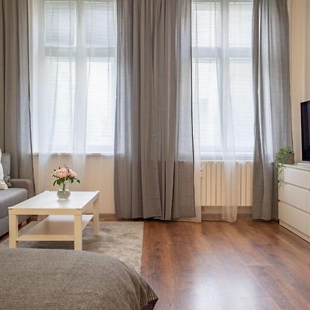 Family Apartment Ostrava Extérieur photo