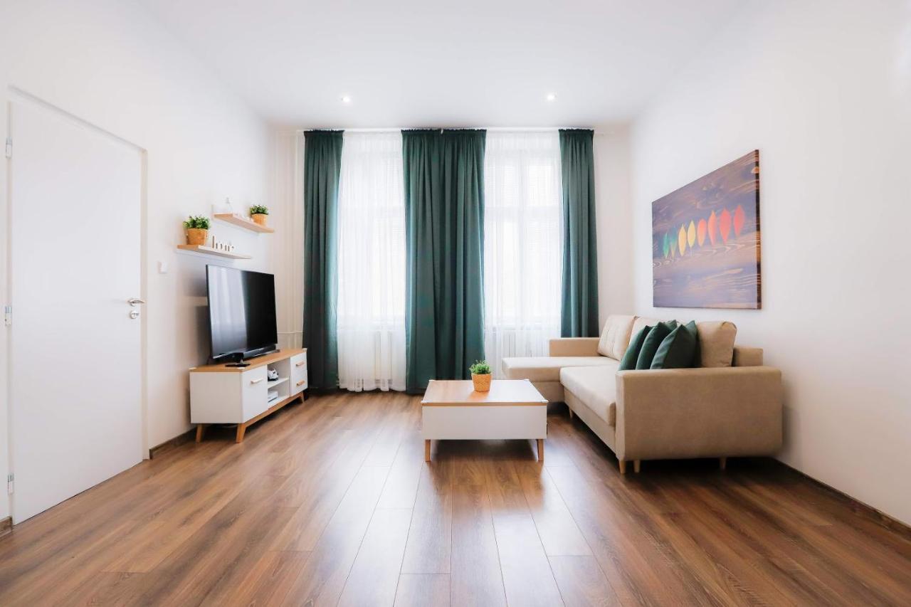 Family Apartment Ostrava Extérieur photo