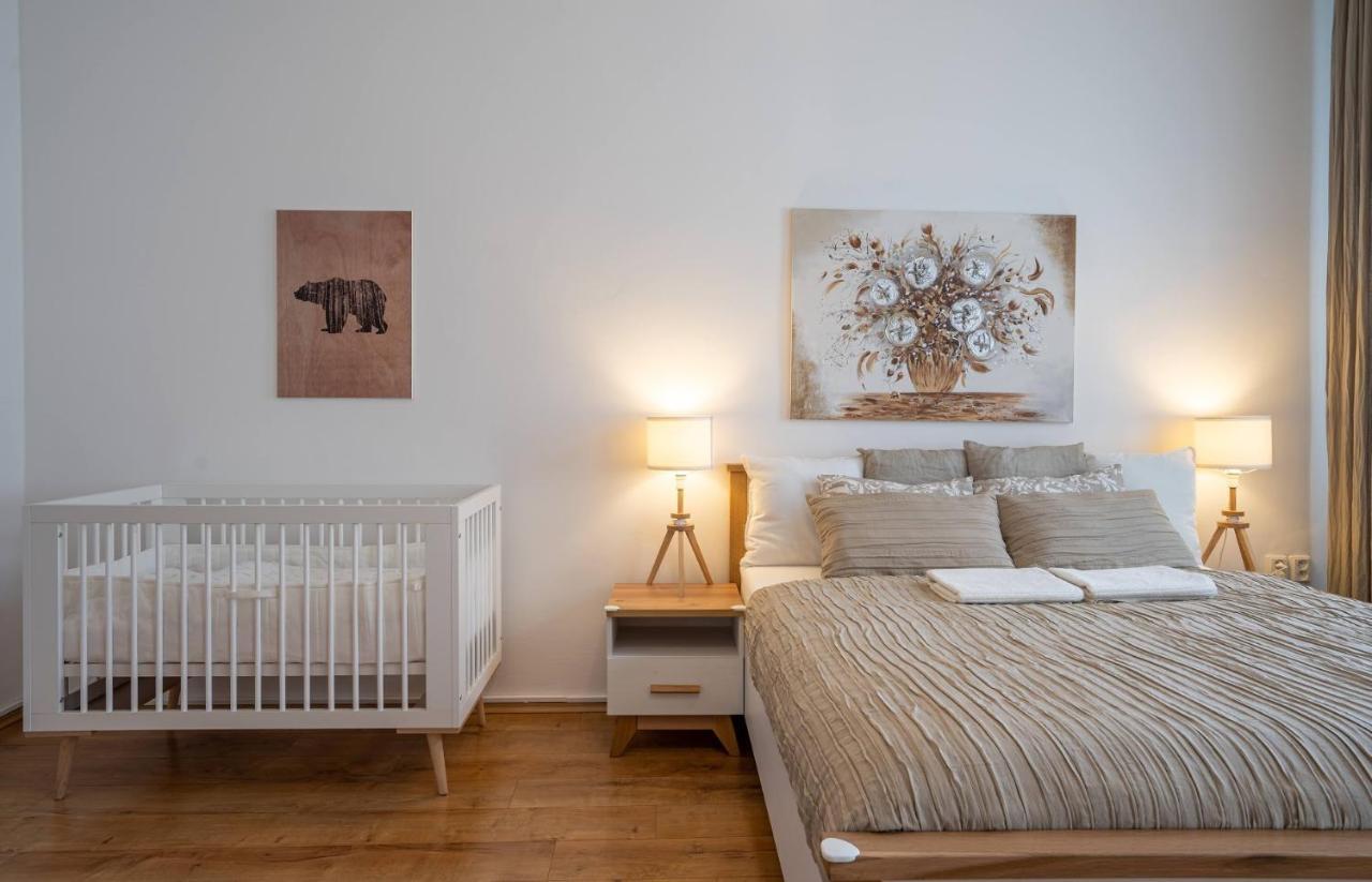 Family Apartment Ostrava Extérieur photo