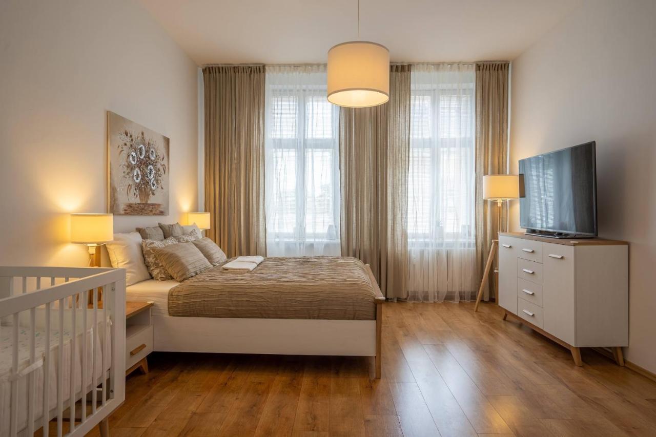 Family Apartment Ostrava Extérieur photo