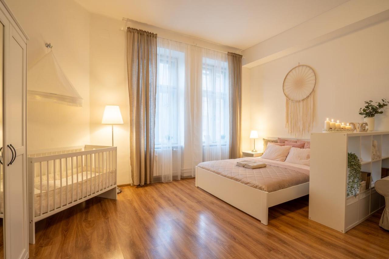 Family Apartment Ostrava Extérieur photo