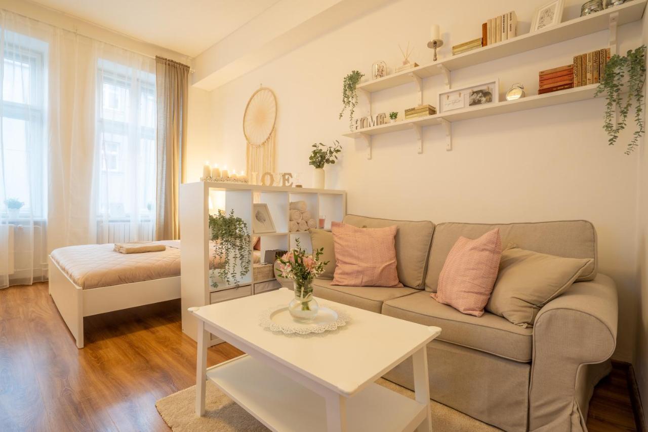 Family Apartment Ostrava Extérieur photo