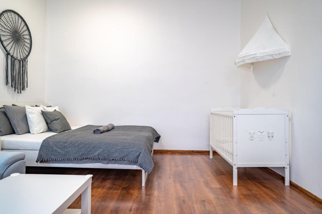 Family Apartment Ostrava Extérieur photo