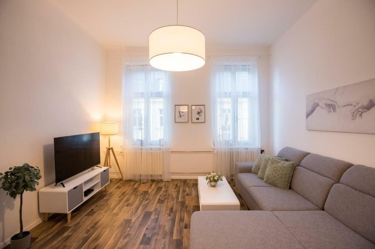 Family Apartment Ostrava Extérieur photo